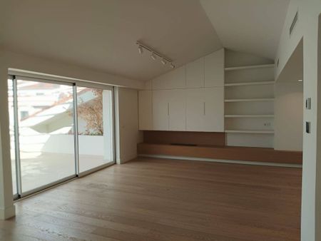 3 room luxury penthouse for rent in Madrid, Autonomous Region of Madrid - Photo 3