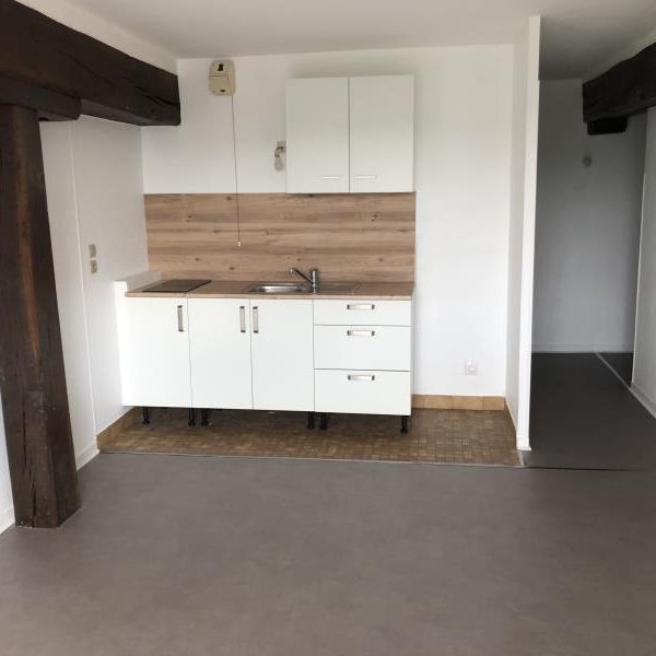 Location Appartement 1 pièce 25m² - Photo 1