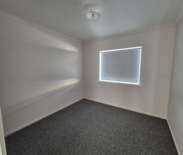 43 O'Meara Street - Photo 3