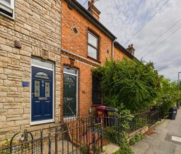 3 bedroom terraced house to rent - Photo 4
