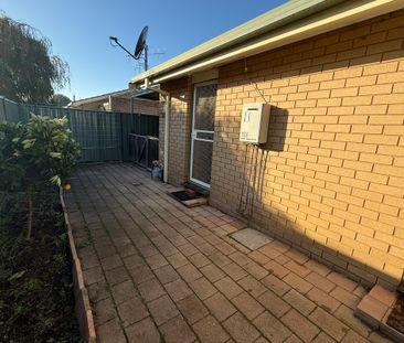 2 BEDROOM UNIT IN QUIET LOCATION - Photo 2