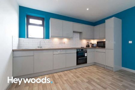1 bed house of multiple occupation to rent in Lord John House, Hanley, Stoke-on-Trent - Photo 5