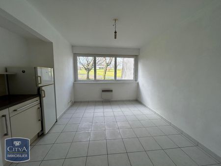 Location Appartement 1 pièce 37m² LA CHAUSSEE ST VICTOR 41260 - Photo 5