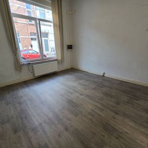 Appartement te huur in Marcinelle voor € 700 met 2 slaapkamers - Photo 3