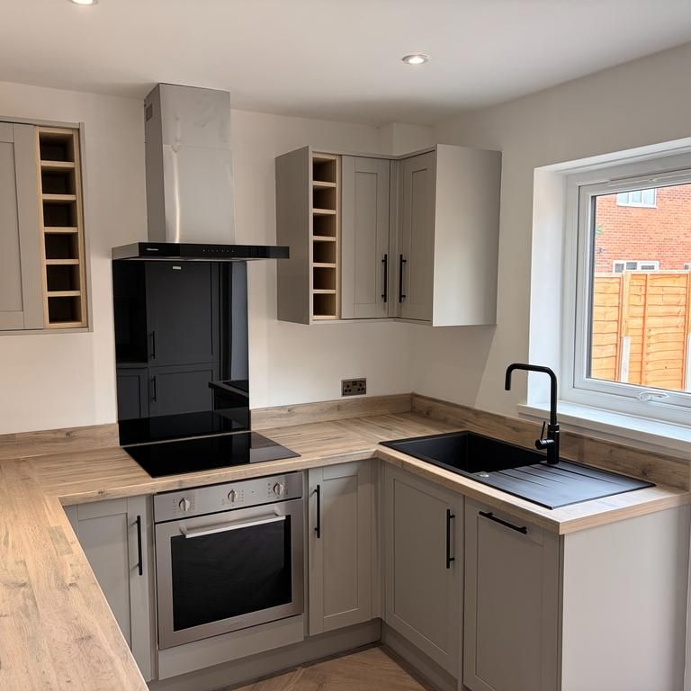 2 bedroom semi-detached house to rent - Photo 1