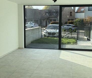 Appartement te huur in Dilbeek voor € 1.100 met 2 slaapkamers - Photo 2