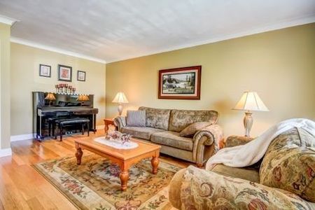 For Lease - 7 Wonderland Drive Unit# Main F, Toronto, Ontario - Photo 3