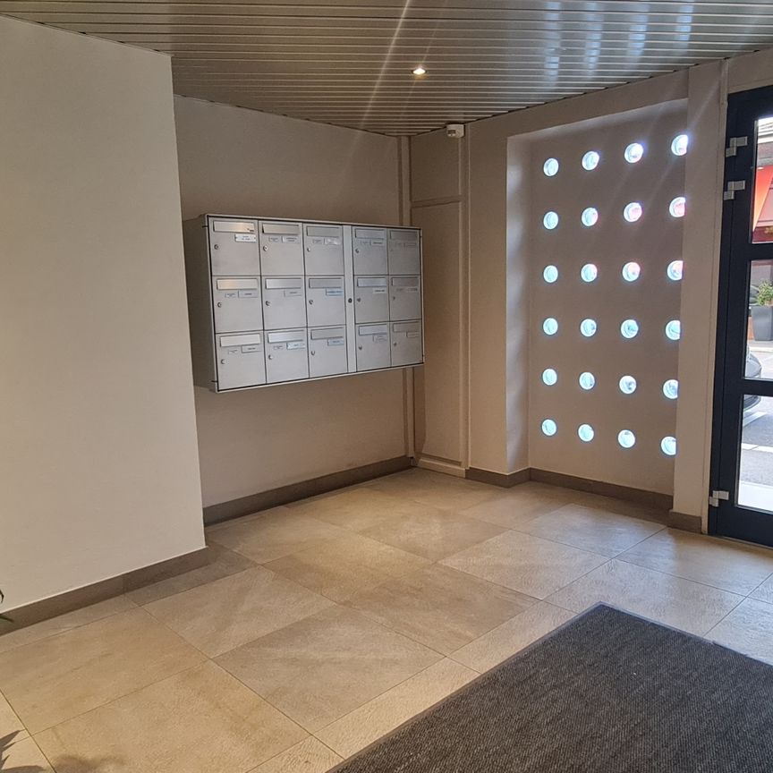 Location Appartement 3 pièces 90m² MULHOUSE 68100 - Photo 1