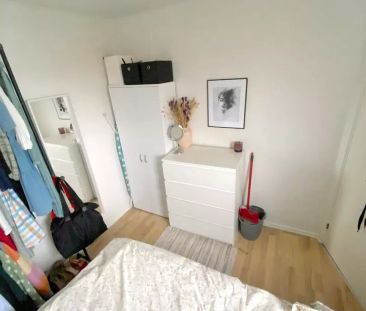 Lys 2-værelses lejlighed med skøn beliggenhed i byen - Photo 1