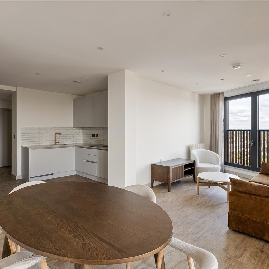 11 Selbourne Road , E17 7GD - Photo 1