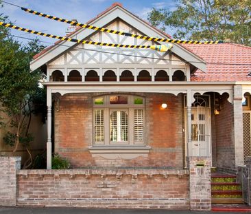 157 Rochford Street, Erskineville NSW 2043 - House For Rent | Domain - Photo 4