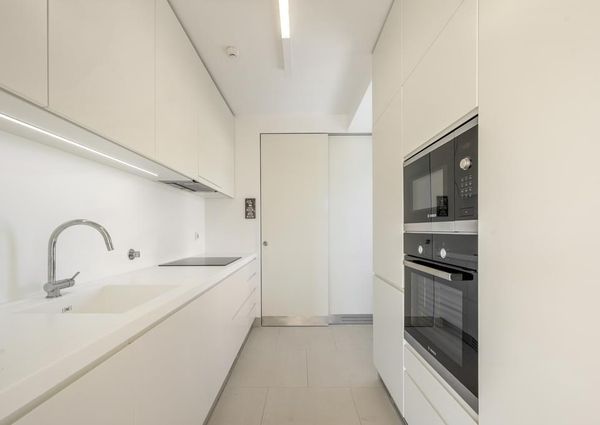 1 Bedroom Apartment with parking, Fórum Oeiras, Oeiras