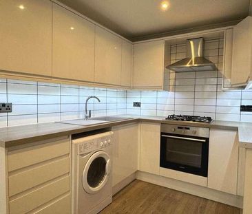 E Castleton Court, Castleton Drive, Newton Mearns, G77 - Photo 1