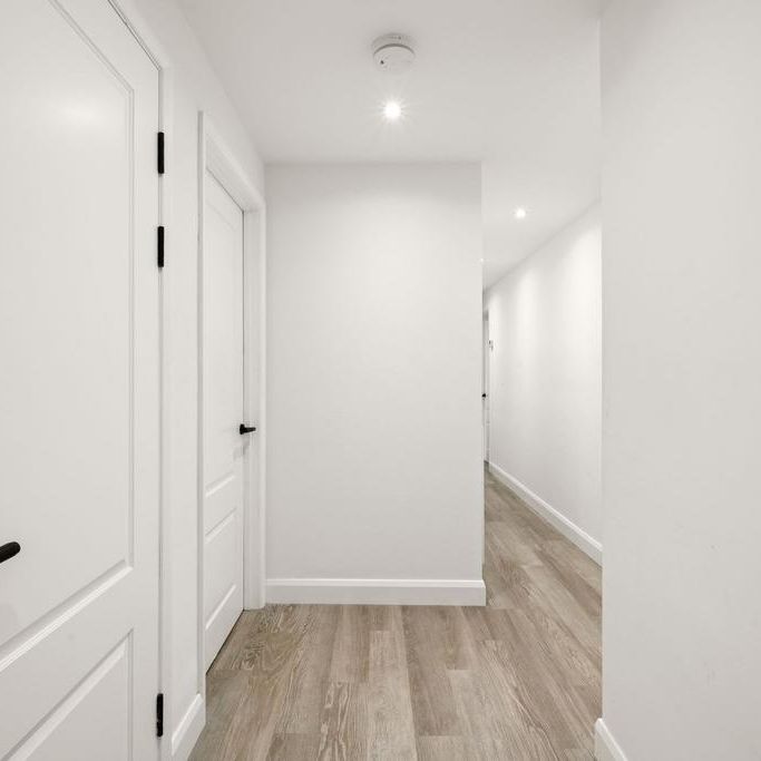 3 bedroom apartment to rent - Photo 1