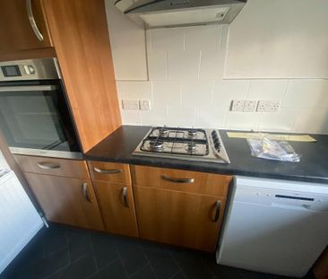 3 bedroom maisonette to rent - Photo 1