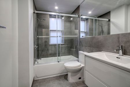 3421 Durocher - Photo 3