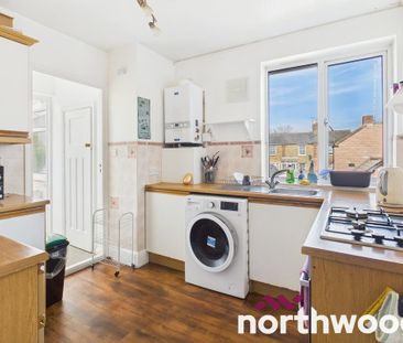 3 bedroom maisonette to rent - Photo 4