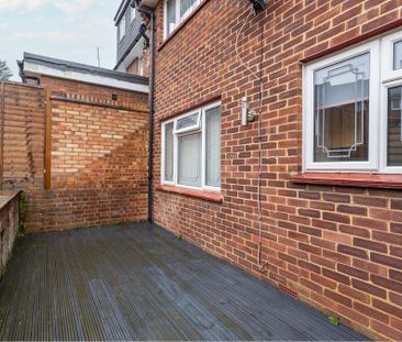 3 bedroom terraced house to rent - Photo 4