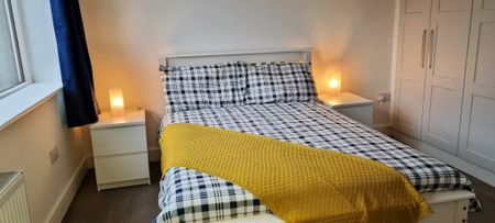 Phibsborough Road, Dublin - Photo 5