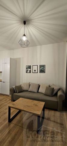 Mieszkanie dwupokojowe w odnowionej kamienicy - Фото 2