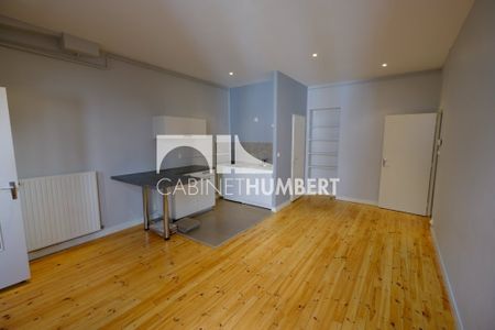 Location Appartement 3 pièces 57m² ST ETIENNE 42000 - Photo 4