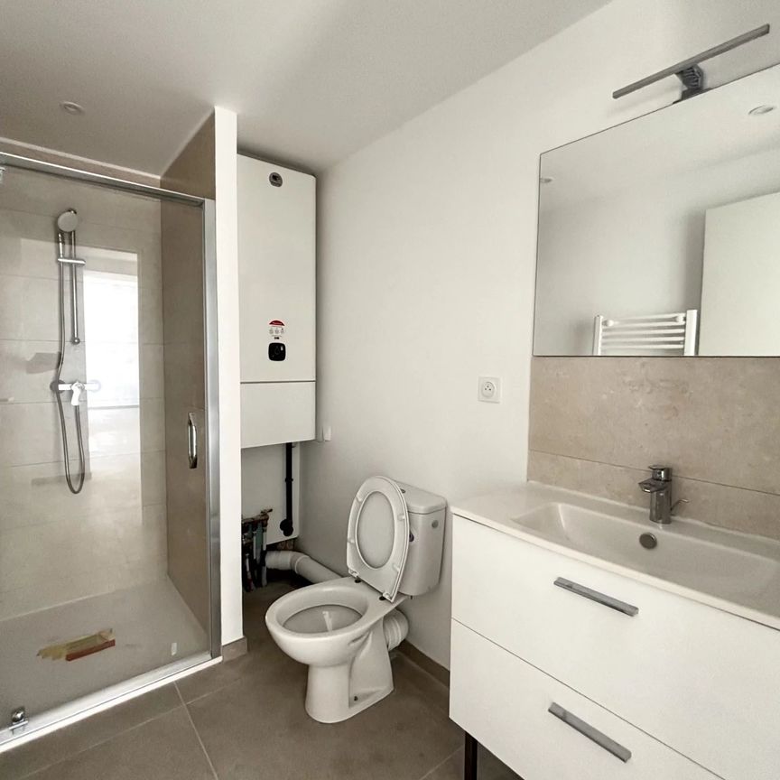 Location Appartement 2 pièces 52m² ST ANDRE DE LA ROCHE 06730 - Photo 1