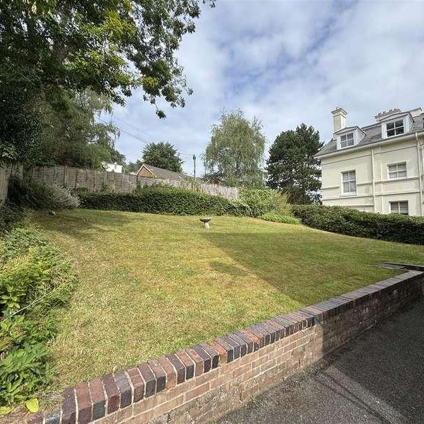 Graham Road, Malvern, WR14 - Photo 1