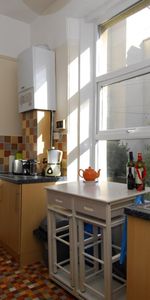 Napier Terrace, Flat 2, Plymouth - Photo 3