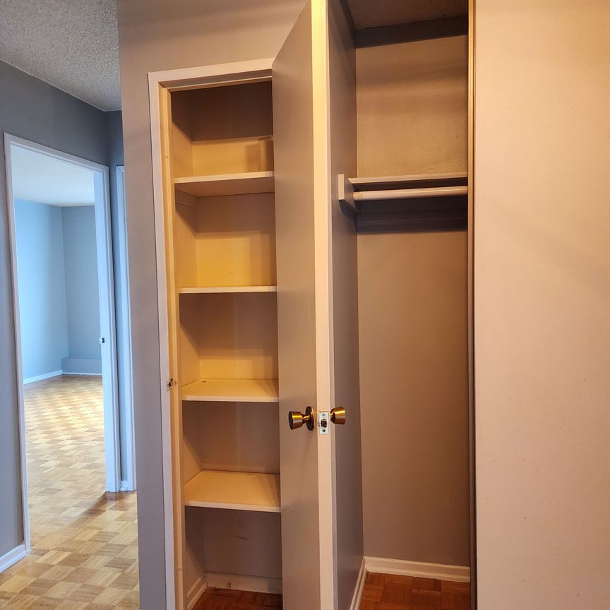 For Lease - 2625 Regina Street Unit# 404, Britannia - Lincoln Heights and Area, Ontario - Photo 1
