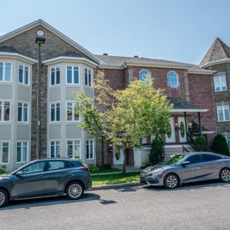 Grand condo 3 1/2 + - Photo 3