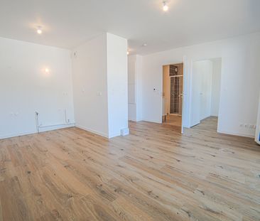 76420, Bihorel - Photo 1