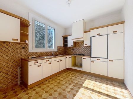 Location Appartement 4 pièces 66m² LE PASSAGE 47520 - Photo 4