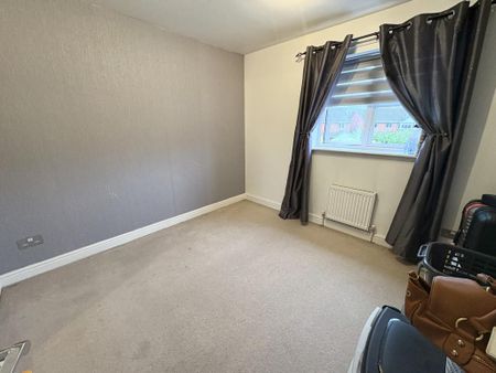 4 bedroom detached house to rent - Photo 5
