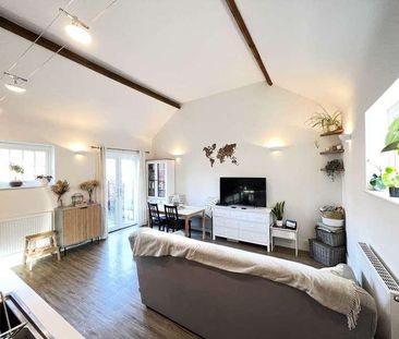 Ratcliffe Court, Cholsey, OX10 - Photo 1