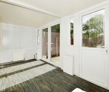 3 bedroom terraced house to rent - Photo 4