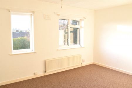 Depedale Avenue, Kirk Hallam, Ilkeston, Derbyshire, DE7 - Photo 4