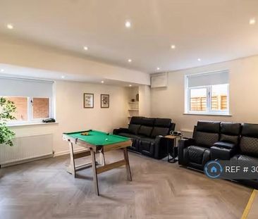 4 bedroom detached house to rent - Photo 3