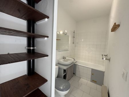 Location Appartement 2 pièces 36m² CASSIS 13260 - Photo 2