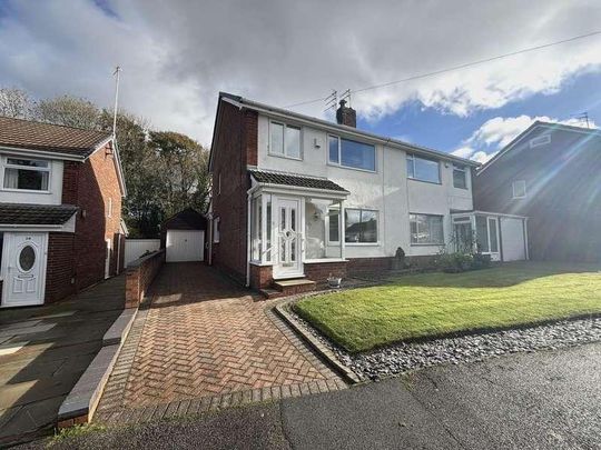 Stanley Avenue, St Helens, WA11 - Photo 1