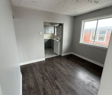 For Lease - 26 Moncrieff Drive Unit# Upper, Toronto, Ontario - Photo 3