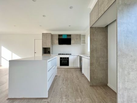 3/25 Warrawee Avenue, Norlane, VIC, 3214 - Photo 2