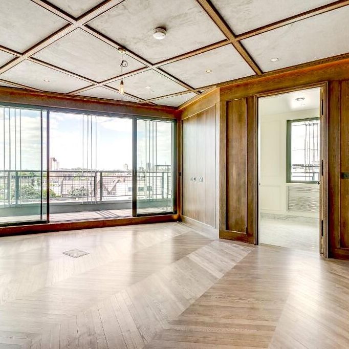 Holmes Road, Kentish Town, London - Photo 1