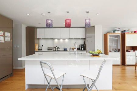 4 Bedroom House To Let - Photo 5