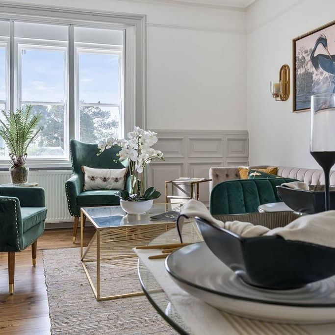 3 bedroom flat to rent - Photo 1