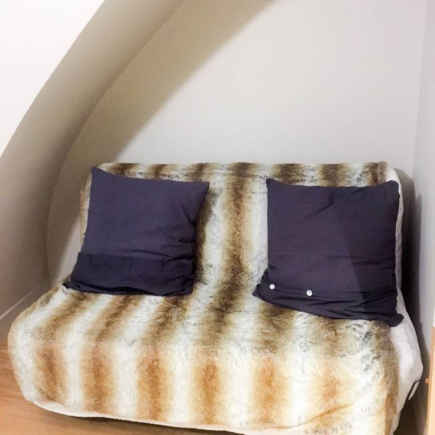 Logement à Paris, Location meublée - Studio T1 - Parc Monceau, Batignolles - Ternes (PA-4806) - Photo 1