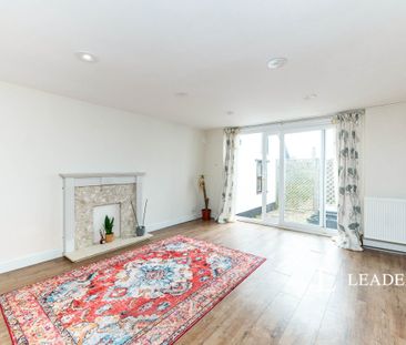 3 bedroom house to rent Clayhill Road, Leigh, Reigate, RH2 - Photo 6
