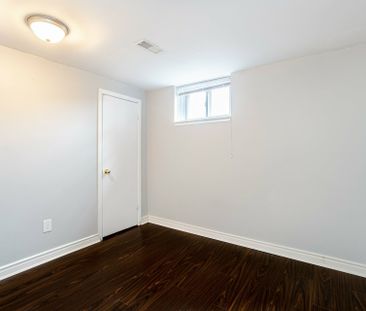 For Lease - 5 Applefield Drive Unit# Lower, Toronto, Ontario - Photo 1