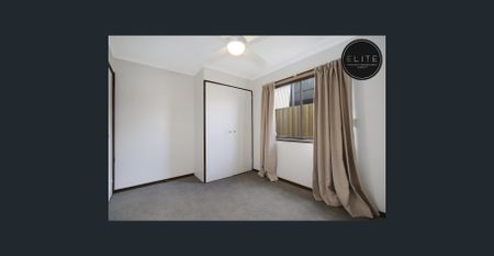 NEAT HOME IN QUIET COURT - Photo 2