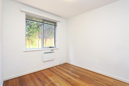 4/14 Fordholm Road, Hawthorn VIC 3122 - Photo 4