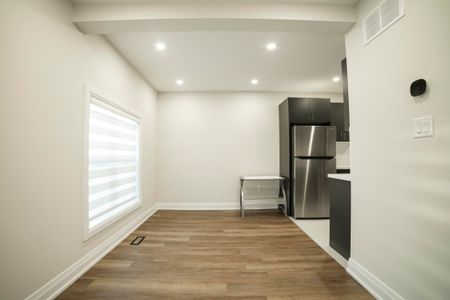 For Lease - 265 Robert Street Unit# 1, Hamilton, Ontario - Photo 3